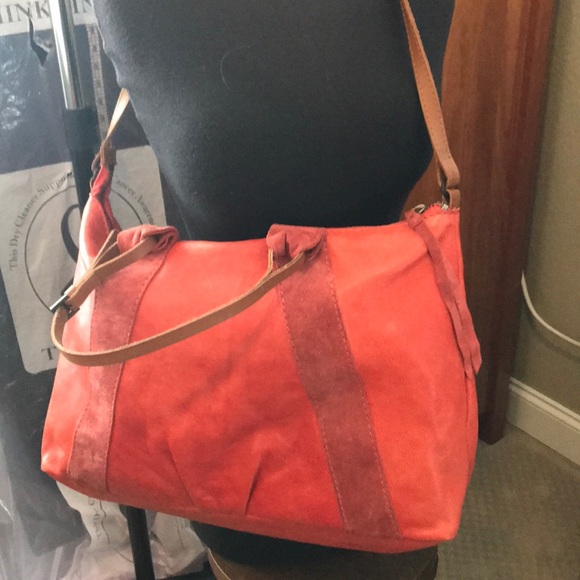 Holding Horses handbag - Picture 2 of 4